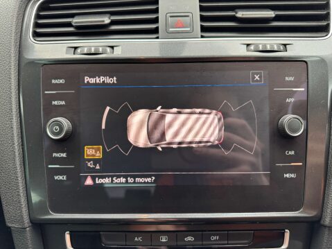Volkswagen Golf 1.6 Golf SE Nav TDI BlueMotion Technology 5dr 60