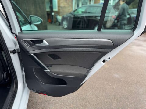 Volkswagen Golf 1.6 Golf SE Nav TDI BlueMotion Technology 5dr 86