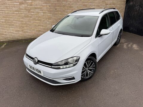 Volkswagen Golf 1.6 Golf SE Nav TDI BlueMotion Technology 5dr 4