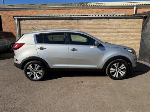 Kia Sportage 1.7 Sportage 3 CRDi 5dr 28