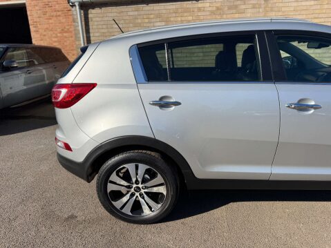 Kia Sportage 1.7 Sportage 3 CRDi 5dr 32