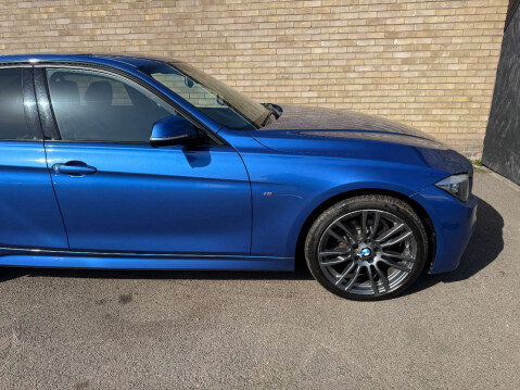 BMW 3 Series 2.0 320d xDrive M Sport Auto 4WD 4dr 29