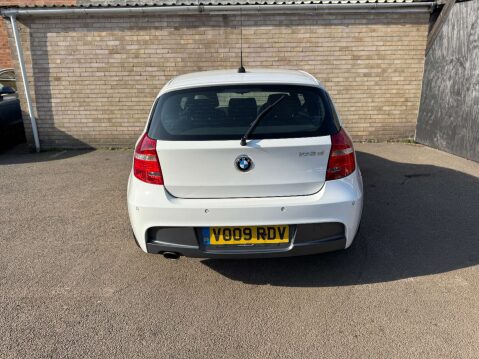 BMW 1 Series 2.0 123d M Sport 3dr 21