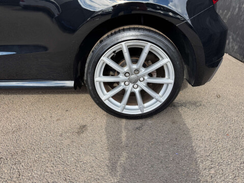 Audi A1 1.6 A1 S Line TDI 3dr 20
