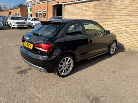 Audi A1 1.6 A1 S Line TDI 3dr 27