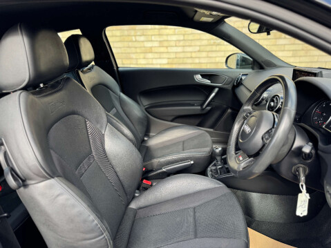 Audi A1 1.6 A1 S Line TDI 3dr 41