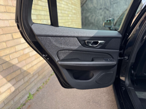 Volvo V60 2.0 V60 Momentum D3 5dr 76