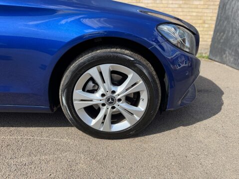Mercedes-Benz C Class 2.1 C 220 SE Executive Edition D Auto 5dr 32