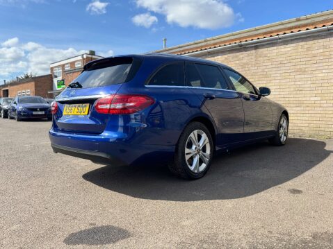 Mercedes-Benz C Class 2.1 C 220 SE Executive Edition D Auto 5dr 28