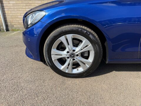 Mercedes-Benz C Class 2.1 C 220 SE Executive Edition D Auto 5dr 17