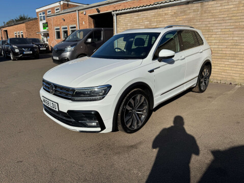Volkswagen Tiguan 2.0 Tiguan R-Line TDI 4Motion Semi-Auto 4WD 5dr 14