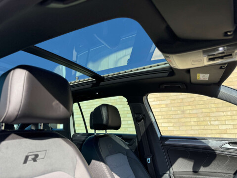 Volkswagen Tiguan 2.0 Tiguan R-Line TDI 4Motion Semi-Auto 4WD 5dr 43