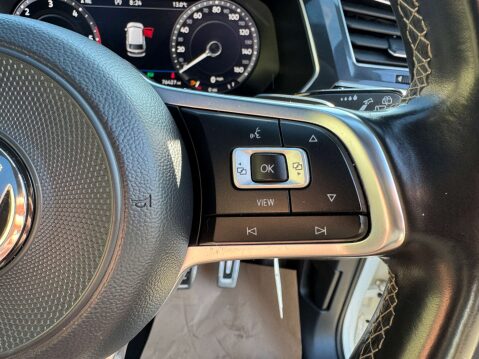 Volkswagen Tiguan 2.0 Tiguan R-Line TDI 4Motion Semi-Auto 4WD 5dr 49
