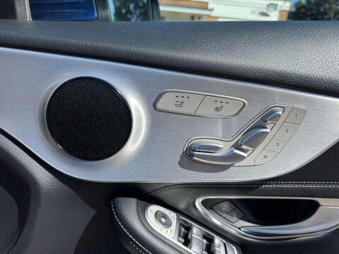 Mercedes-Benz C Class 2.1 C 220 AMG Line D Auto 2dr 38