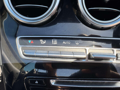 Mercedes-Benz C Class 2.1 C 220 AMG Line D Auto 2dr 63