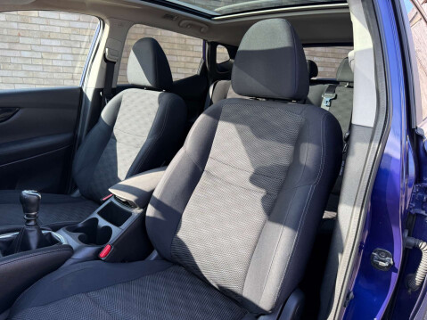 Nissan Qashqai 1.5 Qashqai N-Tec+ dCi 5dr 19