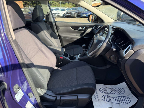 Nissan Qashqai 1.5 Qashqai N-Tec+ dCi 5dr 8