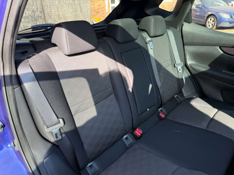 Nissan Qashqai 1.5 Qashqai N-Tec+ dCi 5dr 36