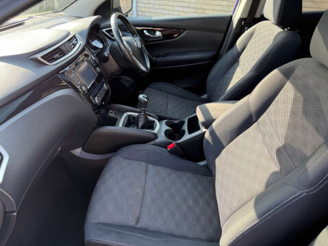 Nissan Qashqai 1.5 Qashqai N-Tec+ dCi 5dr 16