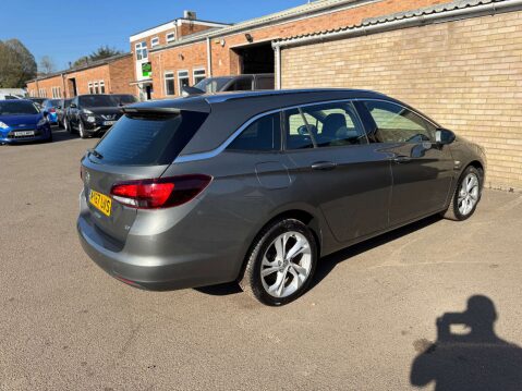 Vauxhall Astra 1.6 Astra SRI Nav CDTI S/S 5dr 22