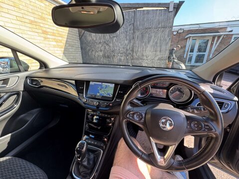 Vauxhall Astra 1.6 Astra SRI Nav CDTI S/S 5dr 35