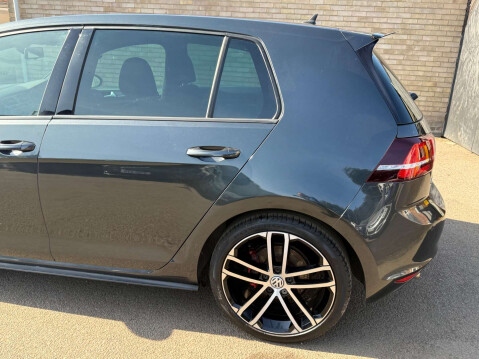 Volkswagen Golf 2.0 Golf GTD Semi-Auto 5dr 73