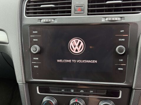 Volkswagen Golf 1.6 Golf SE TDI BlueMotion Technology 5dr 55