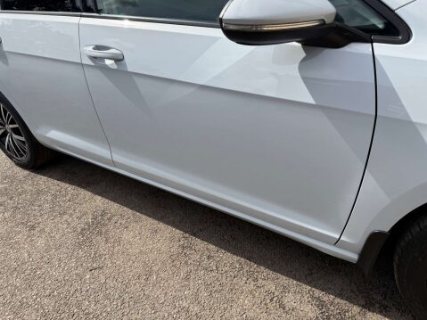 Volkswagen Golf 1.6 Golf SE TDI BlueMotion Technology 5dr 69