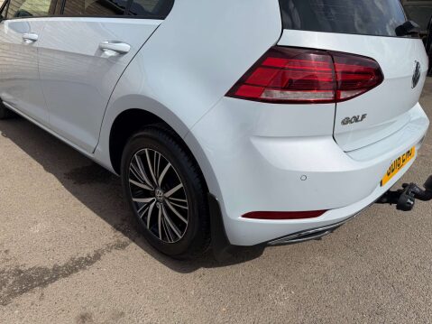 Volkswagen Golf 1.6 Golf SE TDI BlueMotion Technology 5dr 75