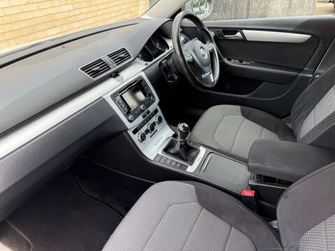 Volkswagen Passat 2.0 Passat Alltrack TDI BlueMotion Technology 4Motion 4WD 5dr 3