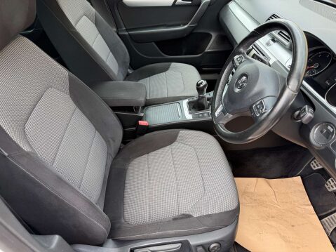 Volkswagen Passat 2.0 Passat Alltrack TDI BlueMotion Technology 4Motion 4WD 5dr 15