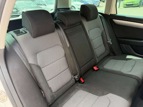 Volkswagen Passat 2.0 Passat Alltrack TDI BlueMotion Technology 4Motion 4WD 5dr 33