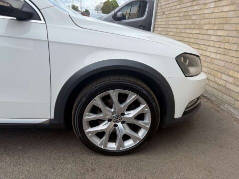 Volkswagen Passat 2.0 Passat Alltrack TDI BlueMotion Technology 4Motion 4WD 5dr 80