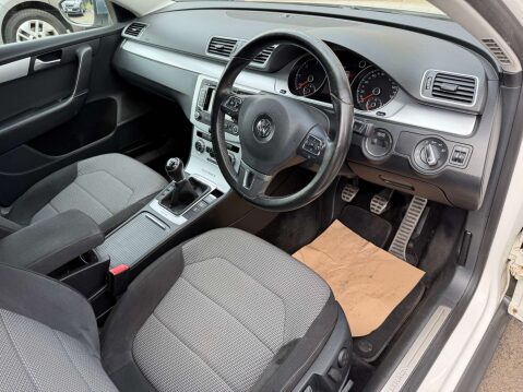 Volkswagen Passat 2.0 Passat Alltrack TDI BlueMotion Technology 4Motion 4WD 5dr 8