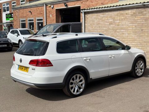 Volkswagen Passat 2.0 Passat Alltrack TDI BlueMotion Technology 4Motion 4WD 5dr 43