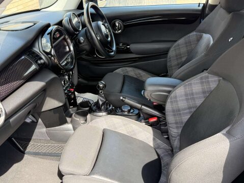 Mini Hatch 2.0 Cooper S 3dr 22
