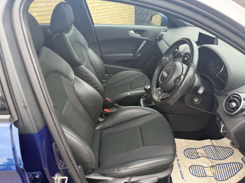 Audi A1 1.6 A1 Sportback TDI S Line 5dr 9