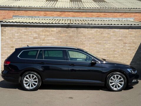 Volkswagen Passat 2.0 Passat SE Business TDI Semi-Auto 5dr 22