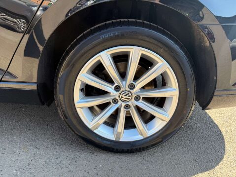 Volkswagen Passat 2.0 Passat SE Business TDI Semi-Auto 5dr 89