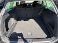 Volkswagen Passat 2.0 Passat SE Business TDI Semi-Auto 5dr 44
