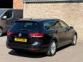 Volkswagen Passat 2.0 Passat SE Business TDI Semi-Auto 5dr 17