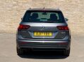 Volkswagen Tiguan 2.0 Tiguan SE Nav TDI BlueMotion Technology 4Motion Semi-Auto 4WD 5dr 8
