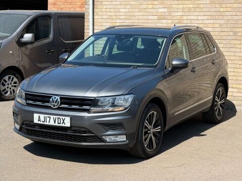 Volkswagen Tiguan 2.0 Tiguan SE Nav TDI BlueMotion Technology 4Motion Semi-Auto 4WD 5dr 43