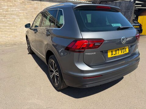 Volkswagen Tiguan 2.0 Tiguan SE Nav TDI BlueMotion Technology 4Motion Semi-Auto 4WD 5dr 82