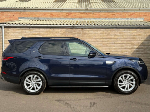Land Rover Discovery 3.0 Discovery HSE TD6 Auto 4WD 5dr 17