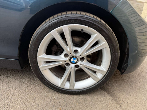 BMW 1 Series 2.0 120D SE Auto 5dr 80