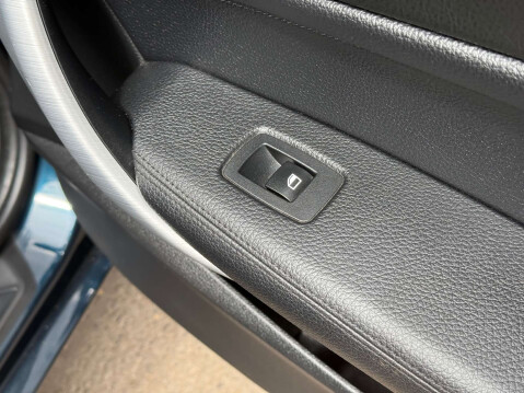 BMW 1 Series 2.0 120D SE Auto 5dr 75