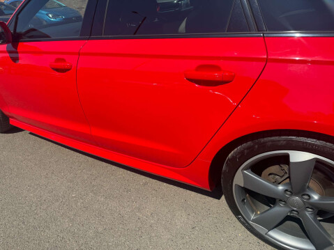 Audi A6 2.0 A6 Black Edition TDI Ultra 5dr 108