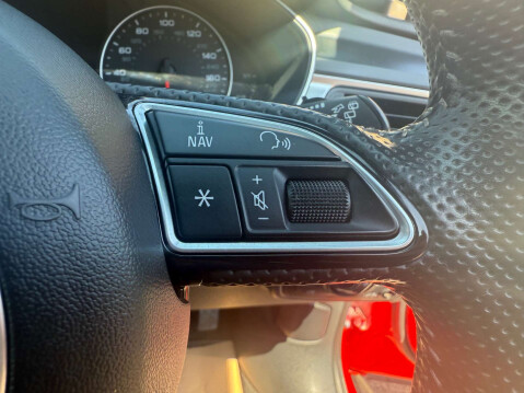 Audi A6 2.0 A6 Black Edition TDI Ultra 5dr 73