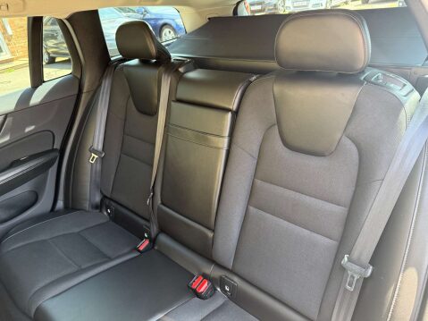 Volvo V60 2.0 V60 Momentum D4 Auto 5dr 38